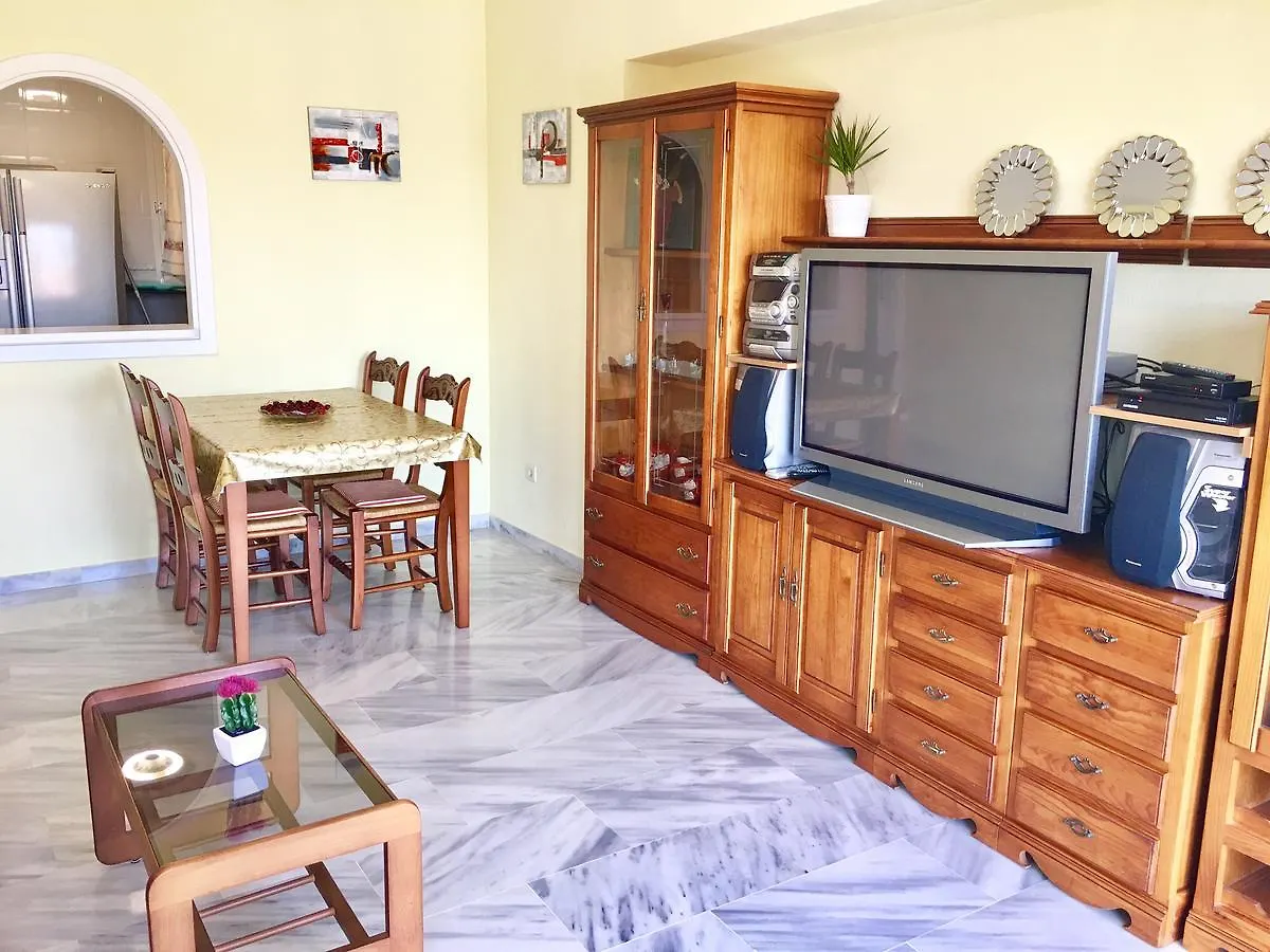 شقة فوينخيرولا  في Apartamento River Playa